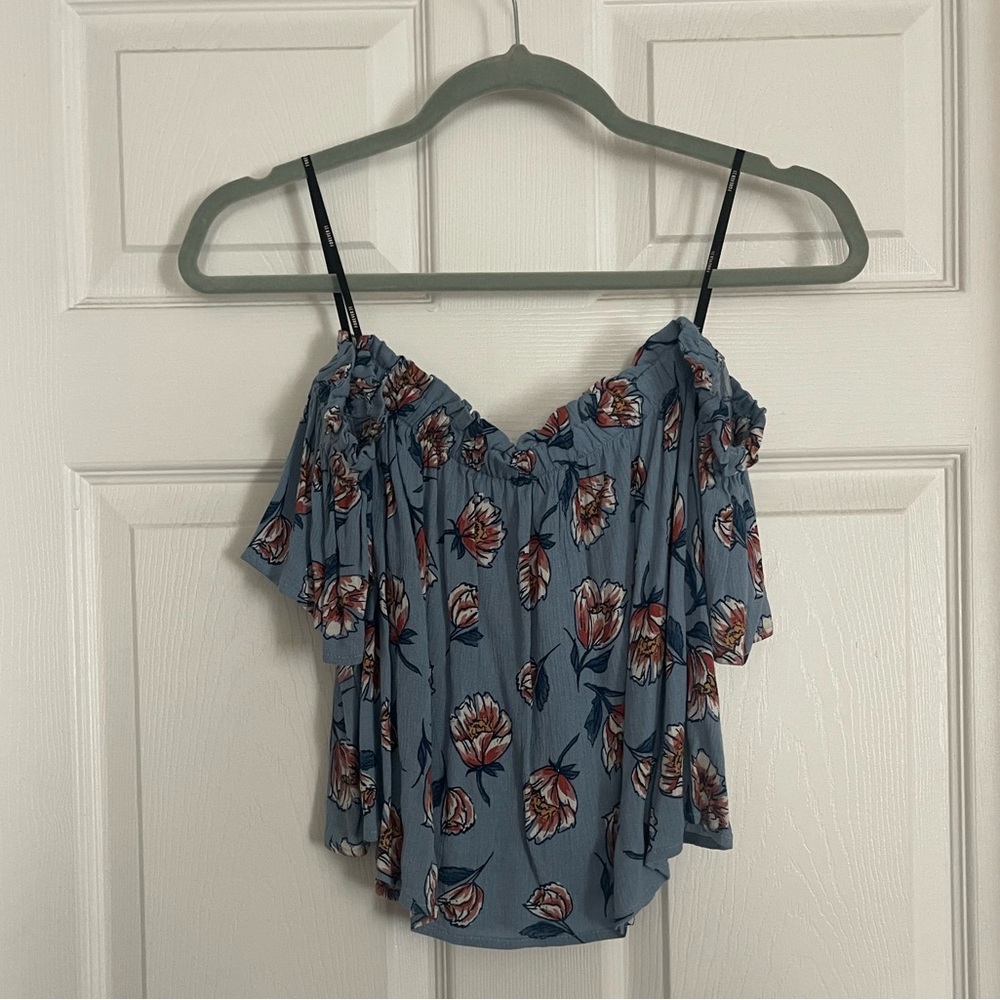 Floral off the shoulder Forever21 Blouse